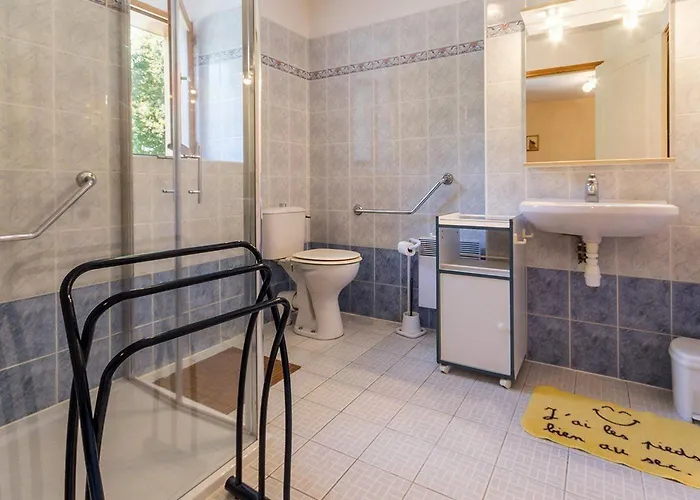 Familial Au Calme Avec Jardin, Pres De Nantes Et St Nazaire, Activites Pour Petits Et Grands - Fr-1-306-1119 *