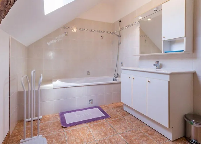 Familial Au Calme Avec Jardin, Pres De Nantes Et St Nazaire, Activites Pour Petits Et Grands - Fr-1-306-1119 * Plessé