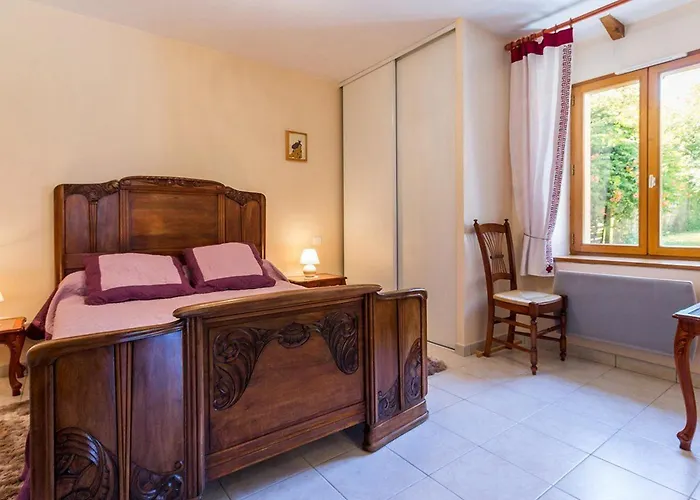 Familial Au Calme Avec Jardin, Pres De Nantes Et St Nazaire, Activites Pour Petits Et Grands - Fr-1-306-1119 *